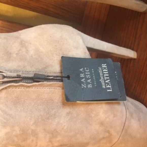 Zara Basic Suede Platform Booties -NWT Retail $119 - Picture 4 of 7